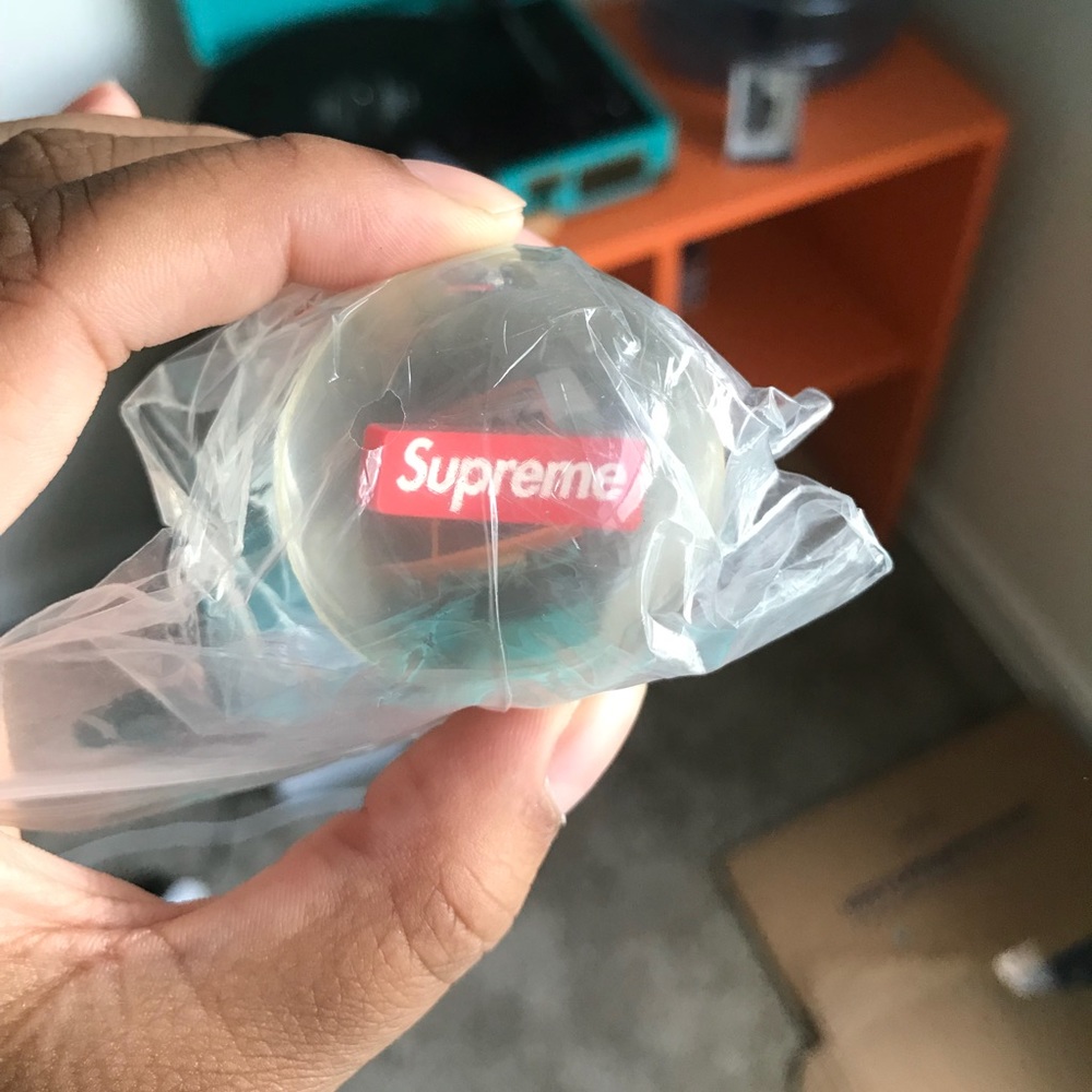 Supreme Bouncy ball fall 2018
